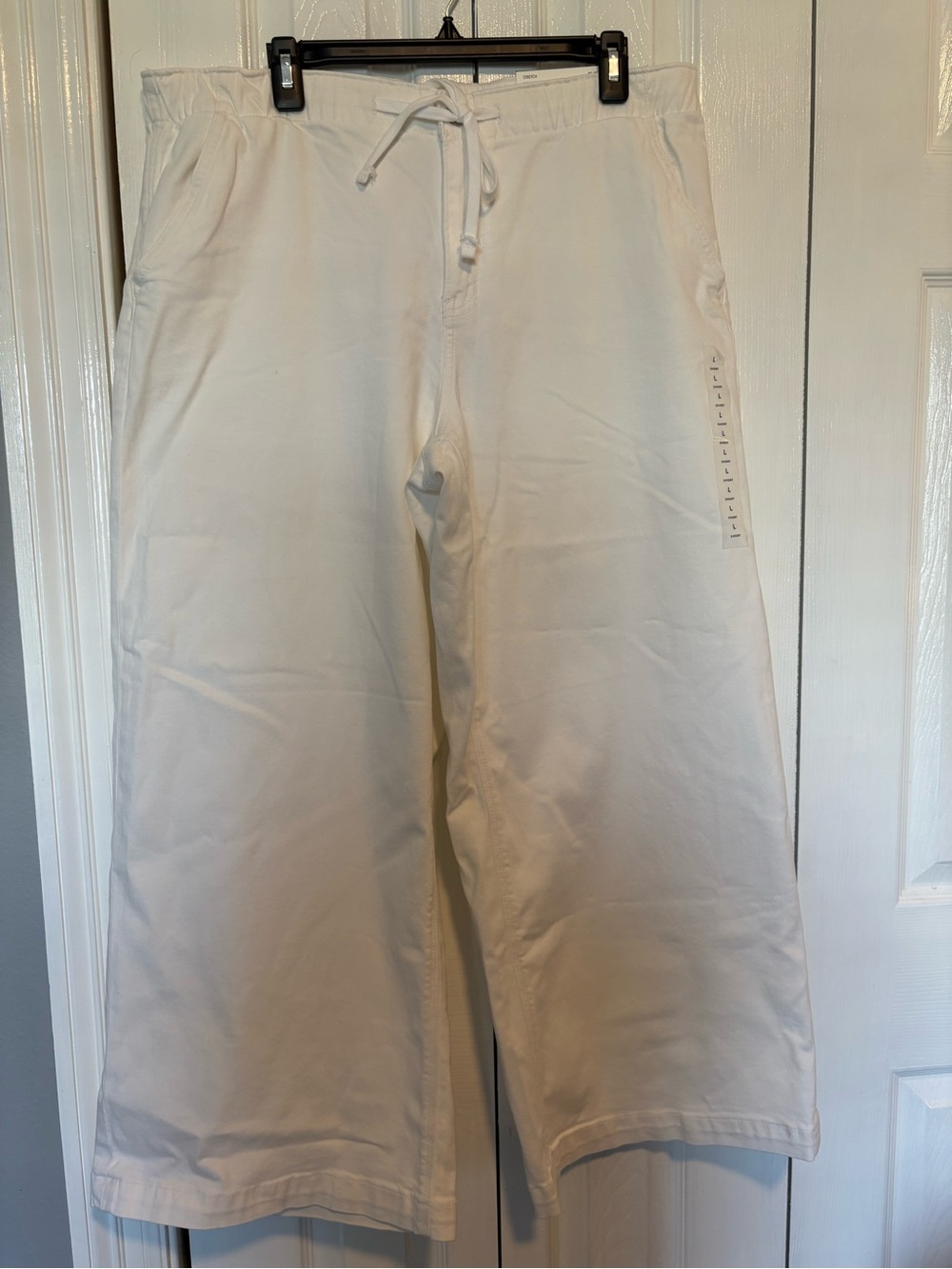 American Eagle Outfitters White Wide-Leg Drawstring Jeans